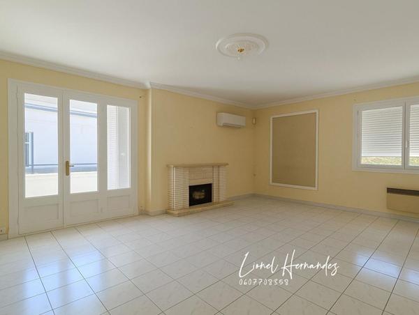 Alès coeur de ville - Appartement T6 ? 176 m² ? Terrasse - 4 chambres