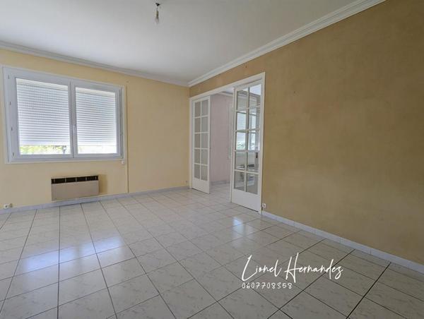 Alès coeur de ville - Appartement T6 ? 176 m² ? Terrasse - 4 chambres