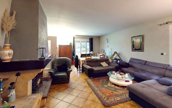 Maison à vendre    6 pièces • 175,08 m2 Labège