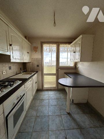 appartement au 7ème étage avec ascenseur