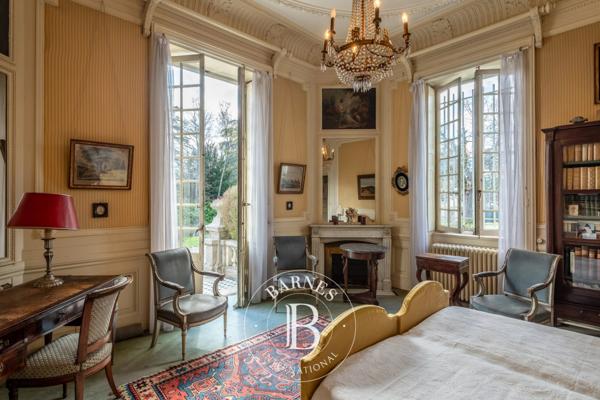 Écully, Appartement 5 Chambres -  307 m² à vendre