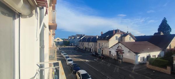 Appartement à Dole VENDU CLEF EN MAIN . 3 pièces 62,48 m2 + grenier + cave.