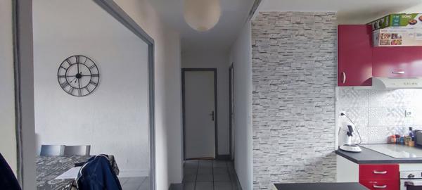 Appartement à Dole VENDU CLEF EN MAIN . 3 pièces 62,48 m2 + grenier + cave.