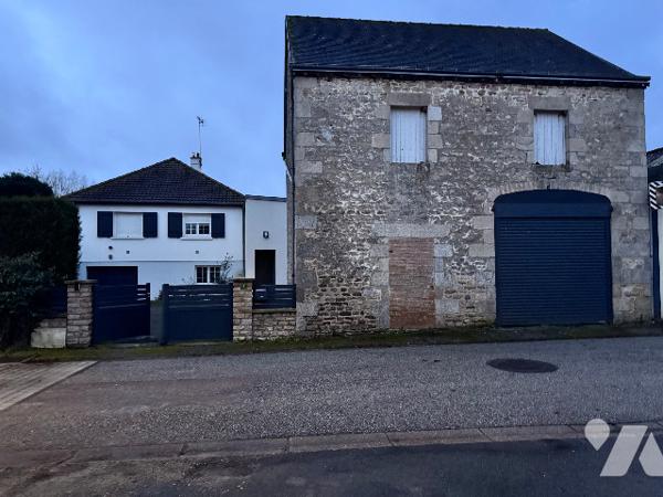 Ensemble immobilier avec extension récente et grange en pierres – fort potentiel