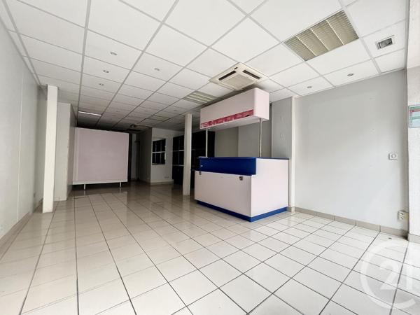 Immeuble à vendre  190 m2 CHARTRES - 28