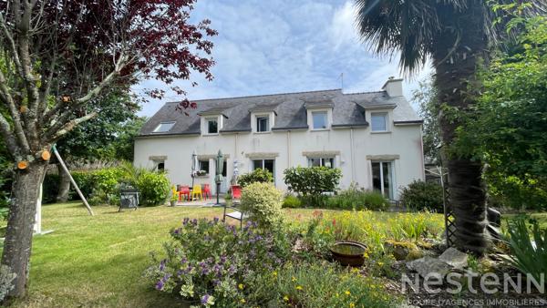 A VENDRE Maison familiale 6 chambres, à l'entrée du bourg de CARNAC