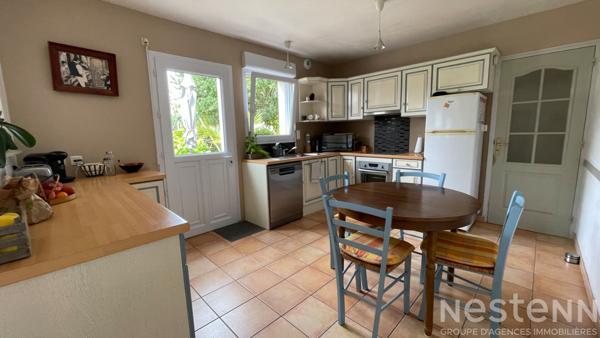 A VENDRE Maison familiale 6 chambres, à l'entrée du bourg de CARNAC