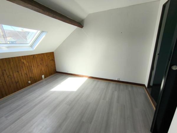 Maison à LE BLANC-MESNIL, 93150 - 5 pièces 125m²