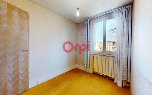 Appartement à vendre    6 pièces • 74,21 m2 Clichy-sous-Bois