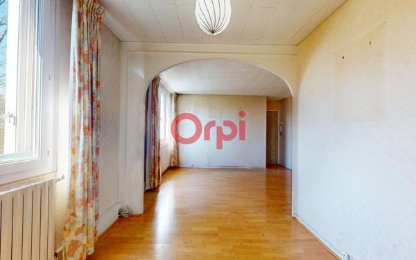 Appartement à vendre    6 pièces • 74,21 m2 Clichy-sous-Bois