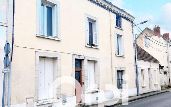 Immeuble à vendre    10 pièces •  Châtellerault