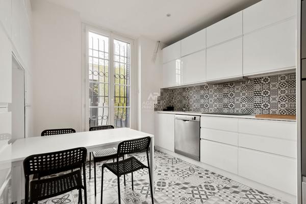 Maison Le Pecq 6 pièce(s) 170 m2 1 050 000 € ** - Référence 17763