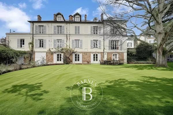 Jouy-en-Josas, Maison  430 m² à vendre