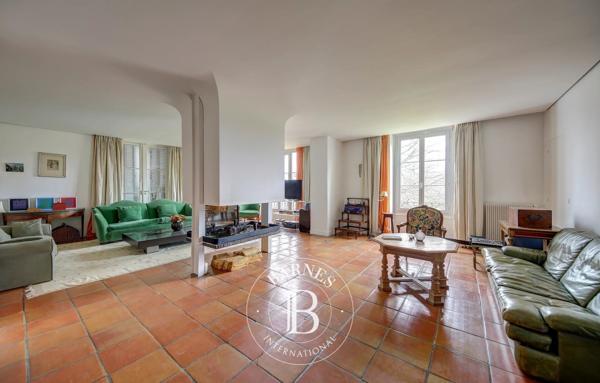 Jouy-en-Josas, Maison  430 m² à vendre