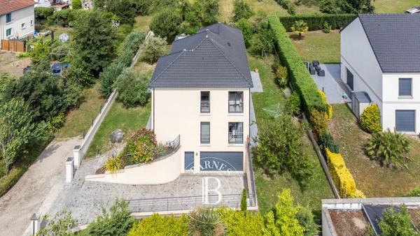 Triel-sur-Seine, Maison 7 Chambres -  220 m² à vendre
