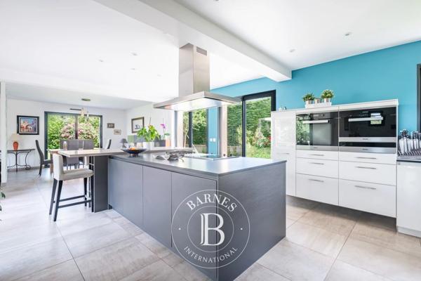 Triel-sur-Seine, Maison 7 Chambres -  220 m² à vendre