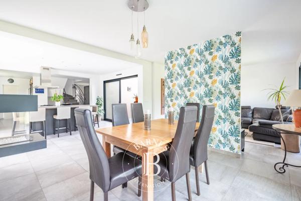 Triel-sur-Seine, Maison 7 Chambres -  220 m² à vendre
