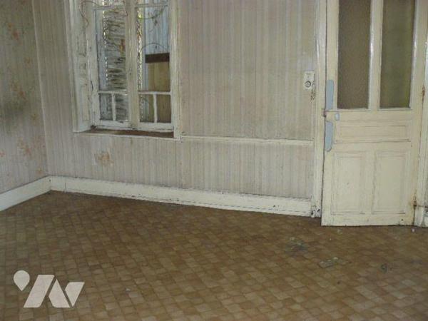 Immeuble à Vendre à Raon-l'Étape (88110) en Vosges (88)

Ce bien immobilier se compose de 9 p...