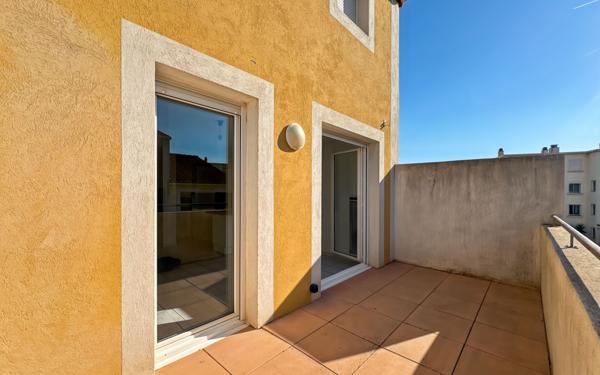 Appartement à louer    2 pièces • 46,38 m2 Martigues