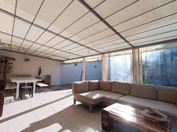 La Seyne. Maison T6 de 115 m² avec garage de 40 m² sur 400 m² de terrain