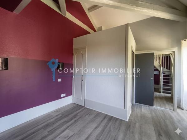 Propriete
                                                                                                                                                                                                                                                                                                                        40 pièce(s)                                                                                                                                                                                                          30 chambre(s)                                                                                                                                                                                                          2000  m²