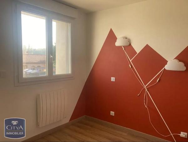 Maison à louer 5 pièces 94.9m² Saint-Romain-de-Jalionas (38460)