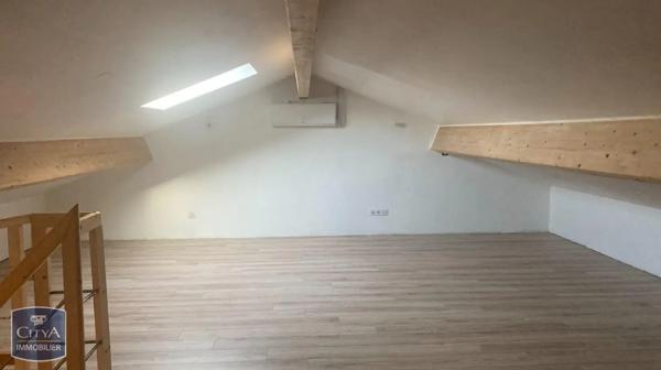 Maison à louer 5 pièces 94.9m² Saint-Romain-de-Jalionas (38460)