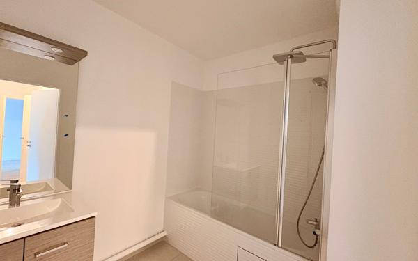 Appartement à louer    3 pièces • 63,29 m2 Caen