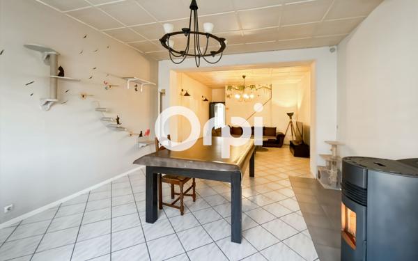 Maison à vendre    5 pièces • 155,42 m2 Auchel