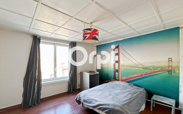 Maison à vendre    5 pièces • 155,42 m2 Auchel