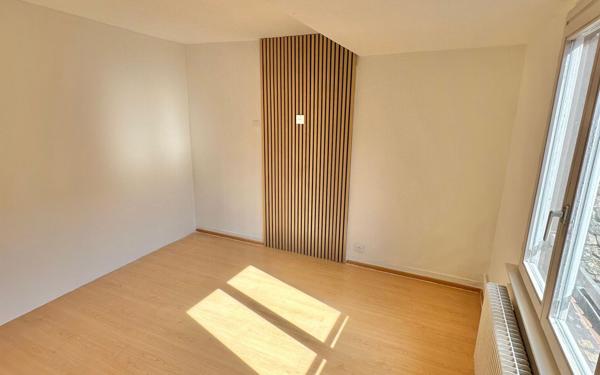Appartement à louer    7 pièces • 103,97 m2 Strasbourg