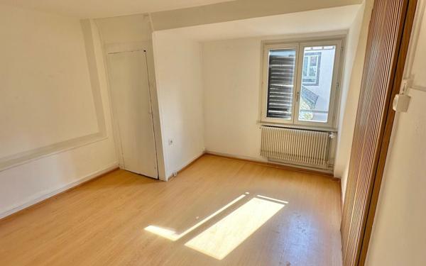 Appartement à louer    7 pièces • 103,97 m2 Strasbourg