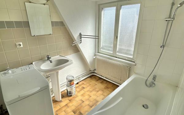 Appartement à louer    7 pièces • 103,97 m2 Strasbourg