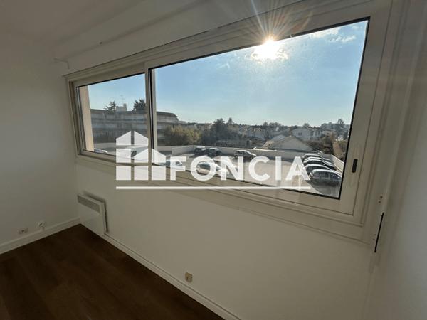 Location Studio 15.53 m² - 24 AVENUE ARISTIDE BRIAND Bordeaux 33000