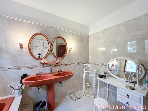 Maison à vendre 7 pièces de 222 m²