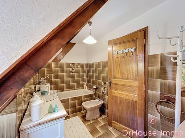 Maison à vendre 7 pièces de 222 m²
