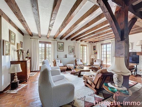 Maison à vendre 7 pièces de 222 m²