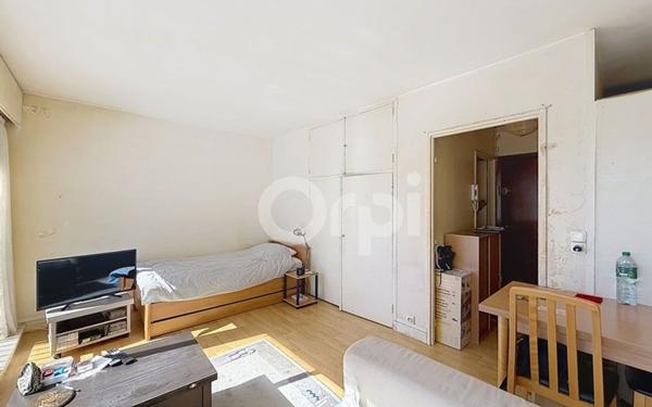 Appartement à vendre    1 pièce • 27,21 m2 Paris 15