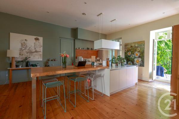 Appartement Triplex à vendre  8 pièces - 290 m2 BESANCON - 25