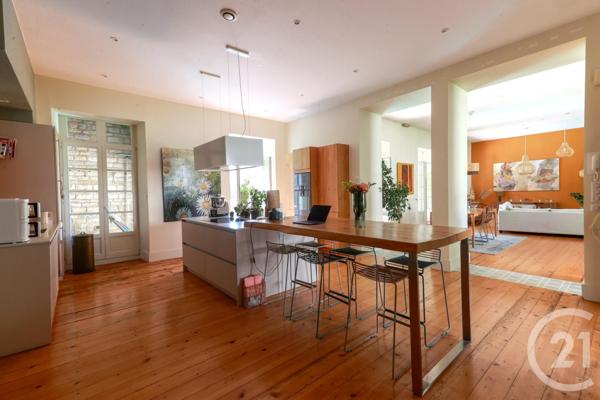 Appartement Triplex à vendre  8 pièces - 290 m2 BESANCON - 25