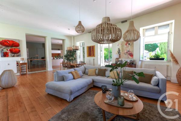 Appartement Triplex à vendre  8 pièces - 290 m2 BESANCON - 25