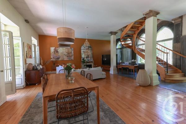 Appartement Triplex à vendre  8 pièces - 290 m2 BESANCON - 25