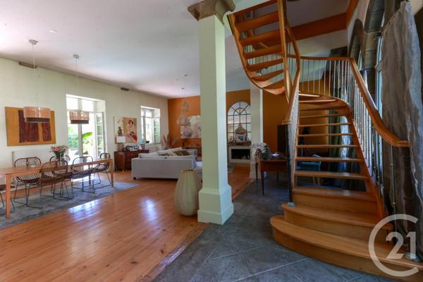 Appartement Triplex à vendre  8 pièces - 290 m2 BESANCON - 25