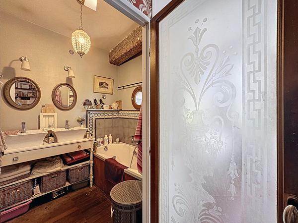 Maison de ville avec garage- Quartier du Panier, Marseille