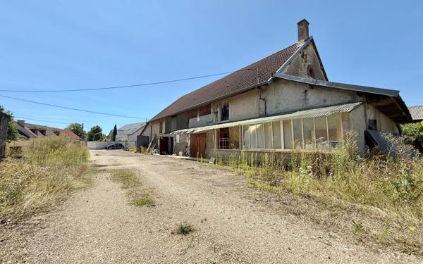 Maison à vendre    3 pièces •  Arc-sur-Tille