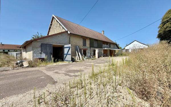 Maison à vendre    3 pièces •  Arc-sur-Tille