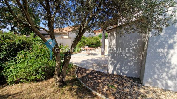 Maison
                                                                                                                                                                                                                                                                                                                        5 pièce(s)                                                                                                                                                                                                          3 chambre(s)                                                                                                                                                                                                          120  m²