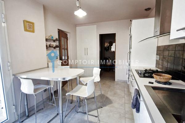 Maison
                                                                                                                                                                                                                                                                                                                        5 pièce(s)                                                                                                                                                                                                          3 chambre(s)                                                                                                                                                                                                          120  m²