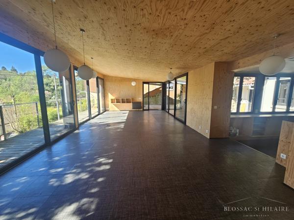 POITIERS CASSETTE, Maison T3/4 d'environ 118 m² avec garage et jardin