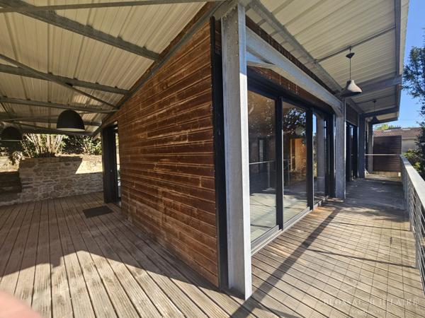 POITIERS CASSETTE, Maison T3/4 d'environ 118 m² avec garage et jardin